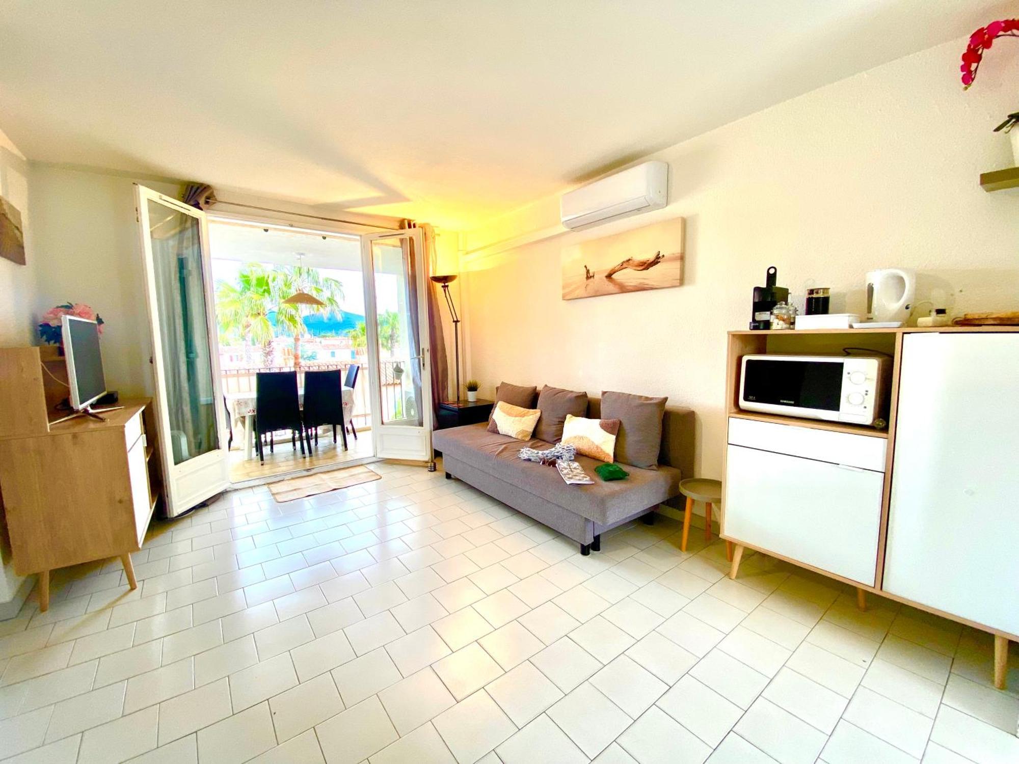 2 Bedrooms, 15 Min Walk To Beach, Ac, Pool & Fiber Internet In A Quiet, Private Gated Domain 5Kms To St Tropez Cogolin Exterior photo